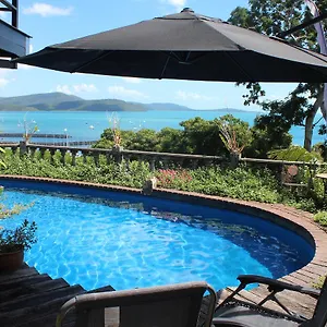 Whitsunday Moorings Bed & Breakfast